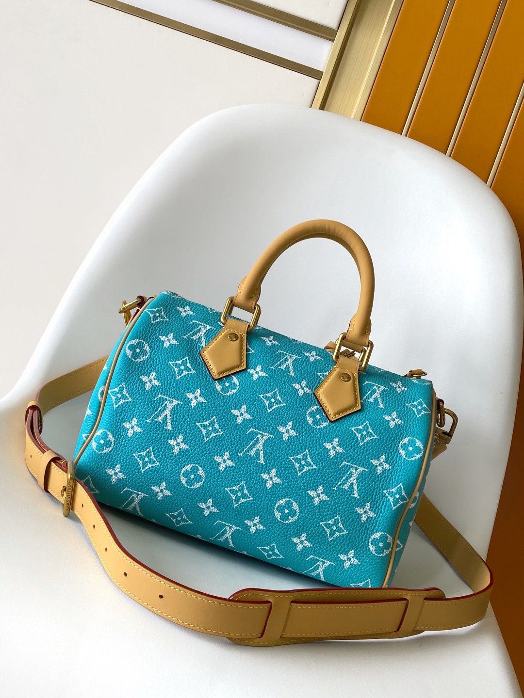 Louis Vuitton Basic Bag Cow Leather Blue 15cm-m-l-s