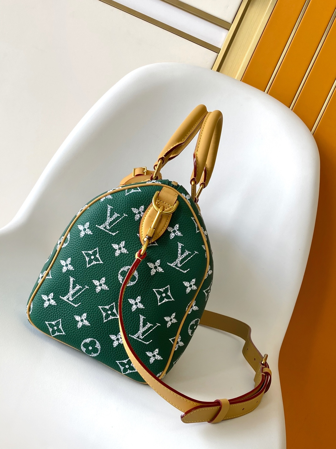 Louis Vuitton Basic Bag Cow Leather Black M-l-s