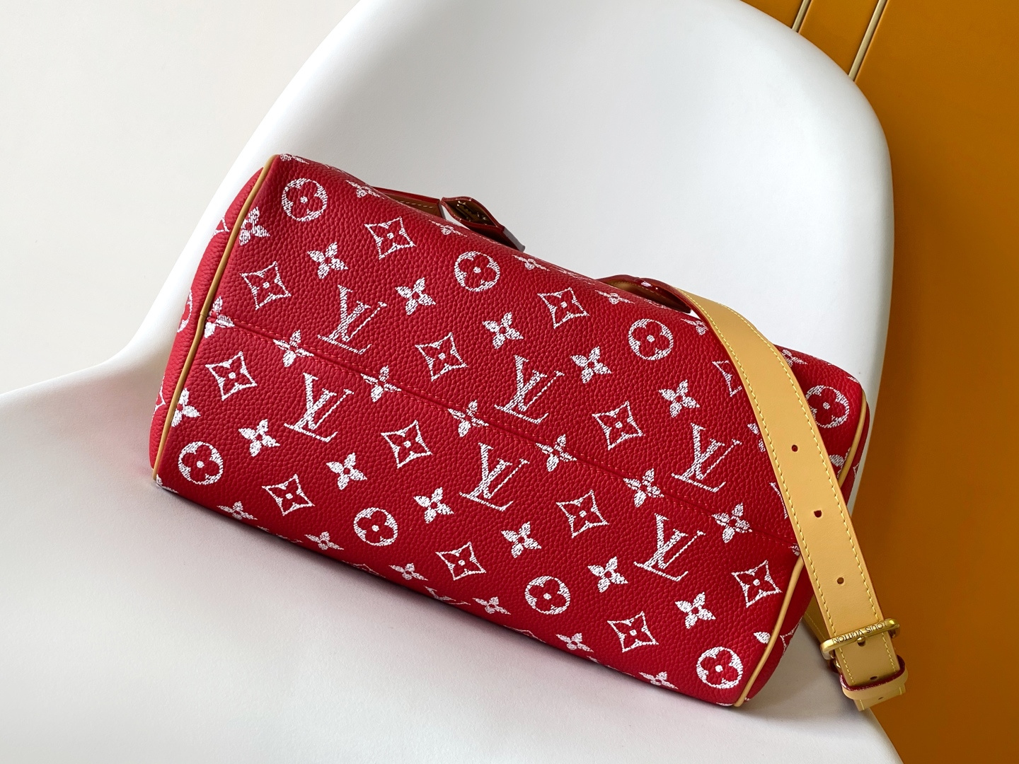 Louis Vuitton Basic Bag Cow Leather Black M-l-s