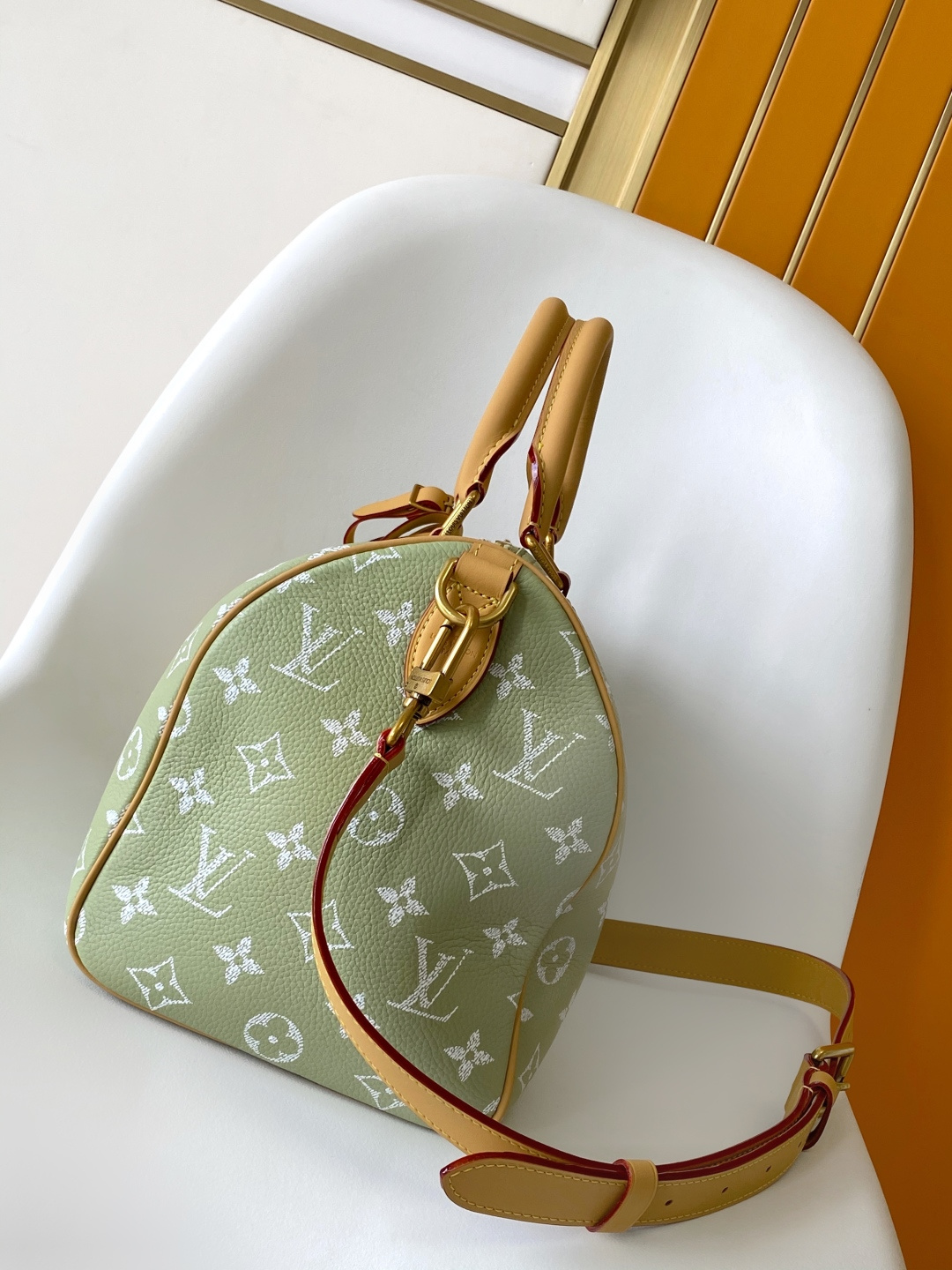 Louis Vuitton Basic Bag Cow Leather Black M-l-s