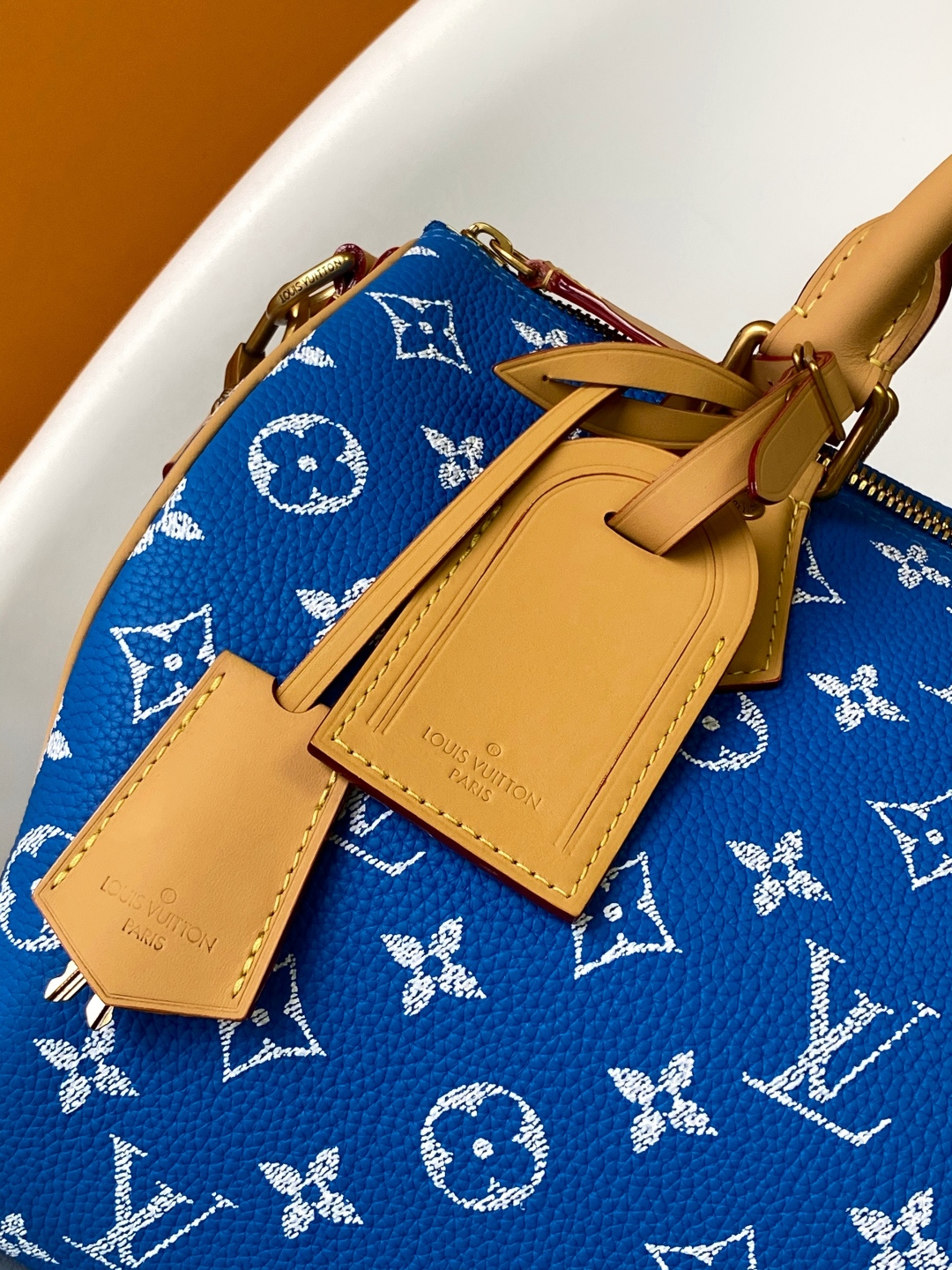 Louis Vuitton Basic Bag Cow Leather Black M-l-s