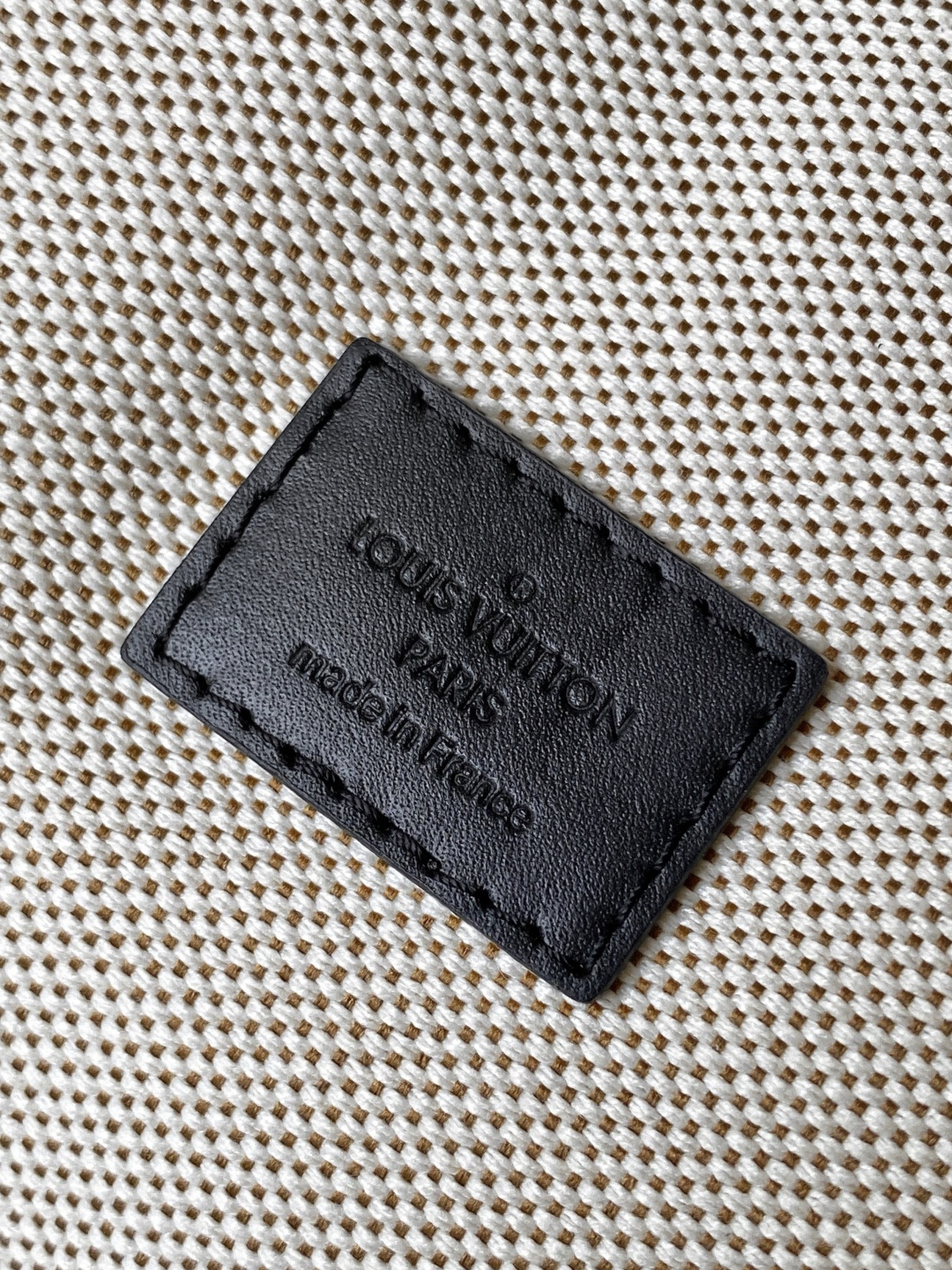 Louis Vuitton Basic Bag Cow Leather Black M-l-s