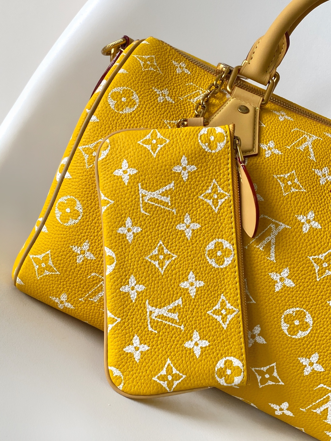 Louis Vuitton Basic Bag Cow Leather Black M-l-s