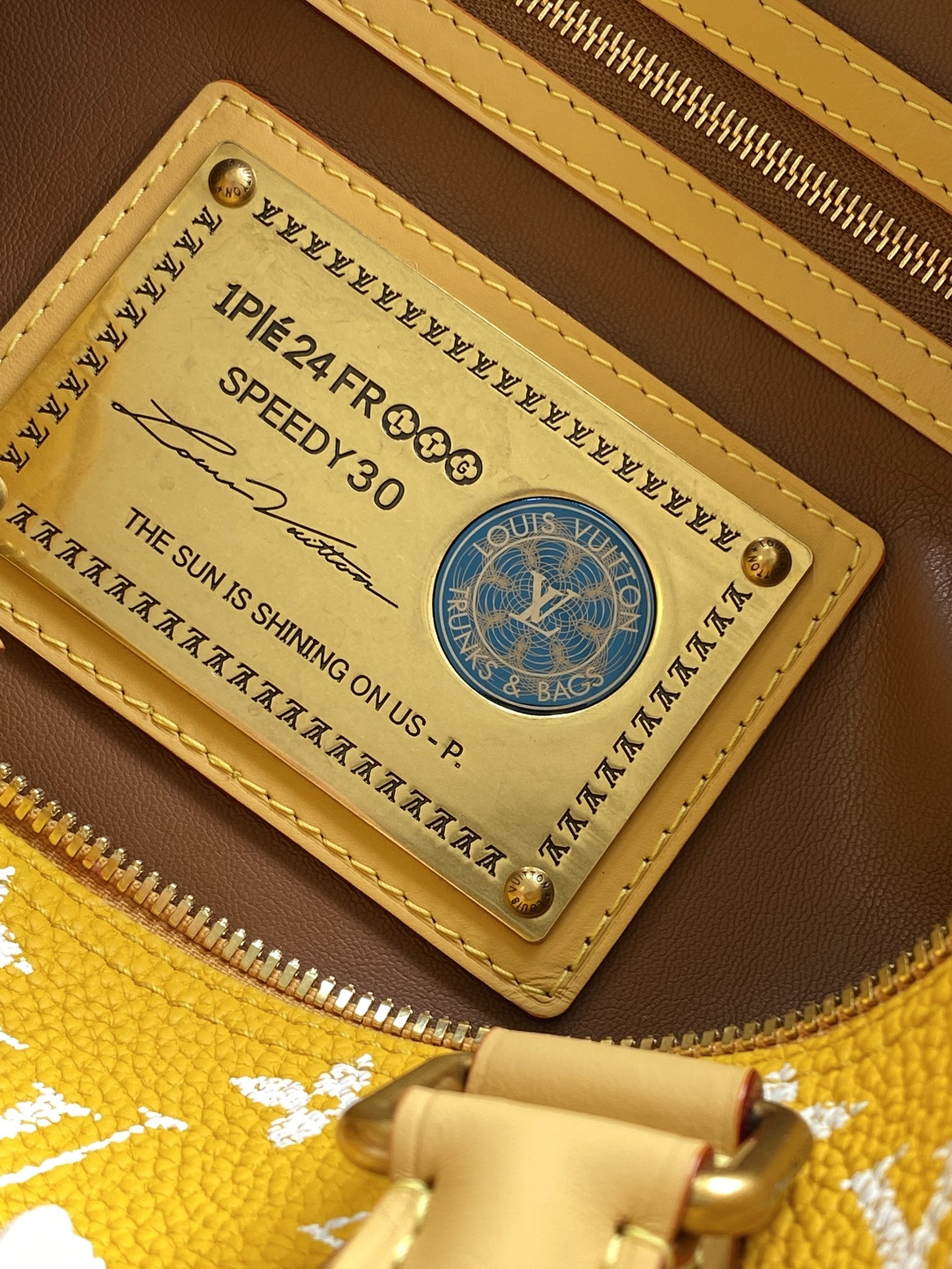 Louis Vuitton Basic Bag Cow Leather Black M-l-s