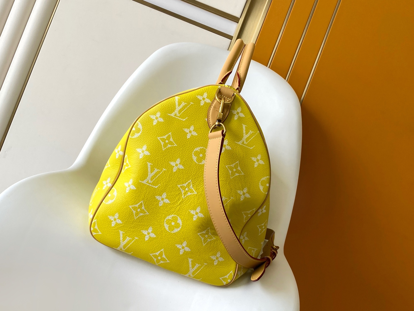 Louis Vuitton Basic Bag Cow Leather Red M-l-s