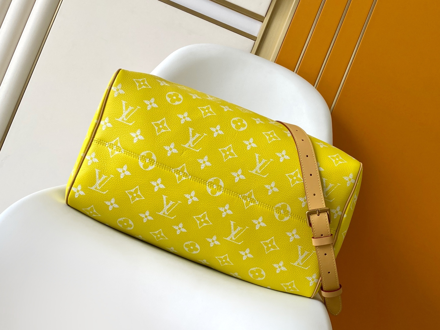 Louis Vuitton Basic Bag Cow Leather Red M-l-s