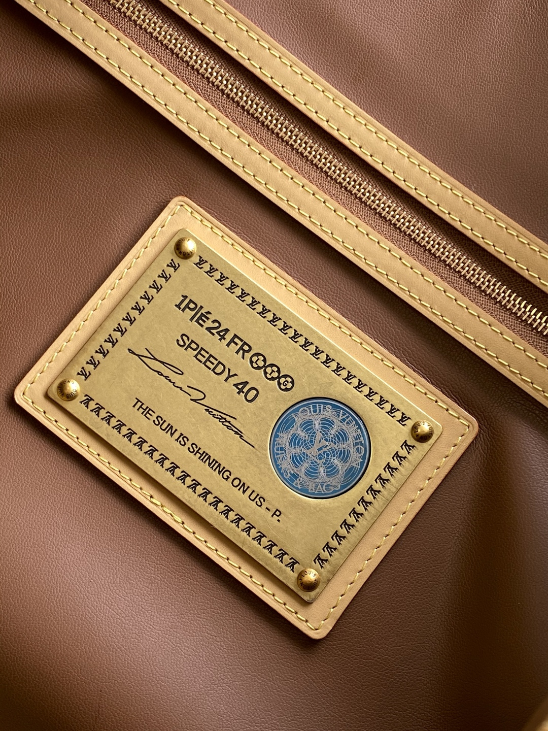 Louis Vuitton Basic Bag Cow Leather Red M-l-s