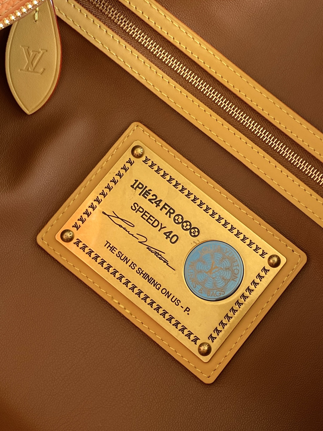 Louis Vuitton Basic Bag Cow Leather Red M-l-s