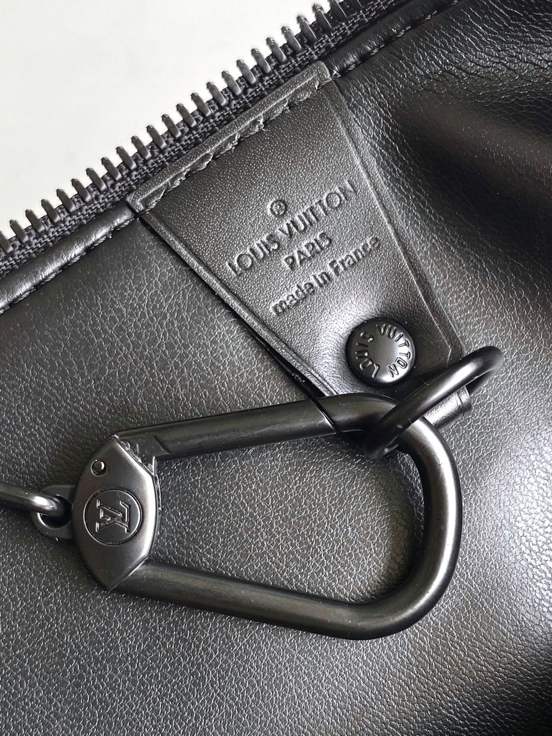 Louis Vuitton Basic Bag Cow Leather Black M-l-s