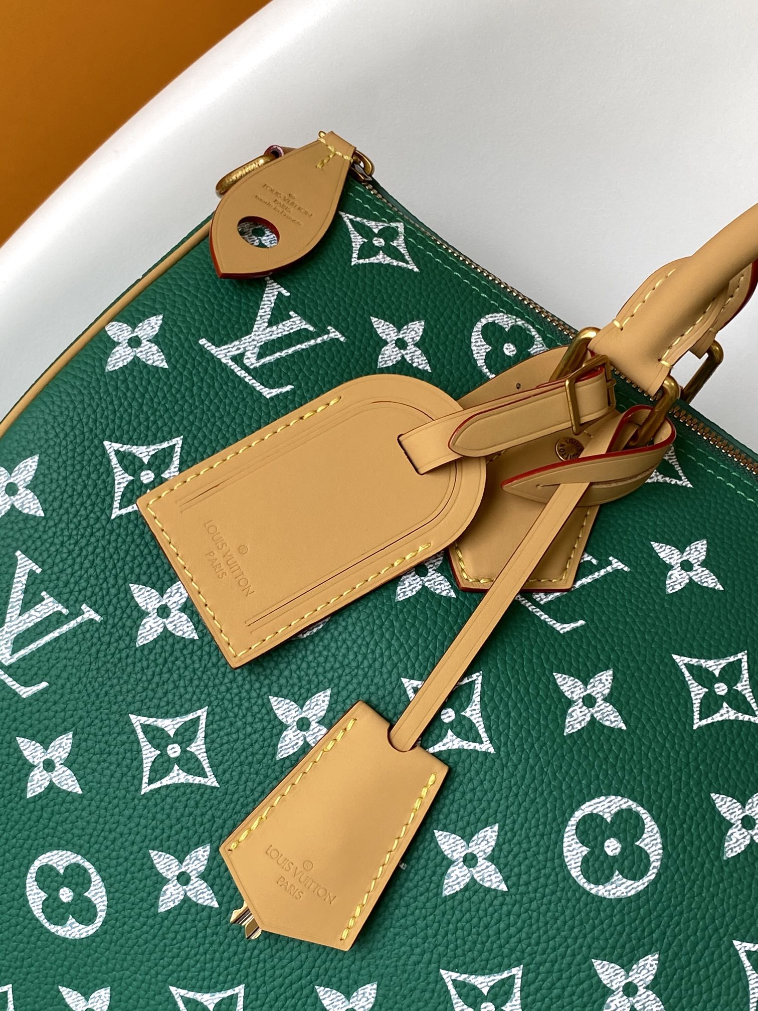 Louis Vuitton Basic Bag Cow Leather Red M-l-s