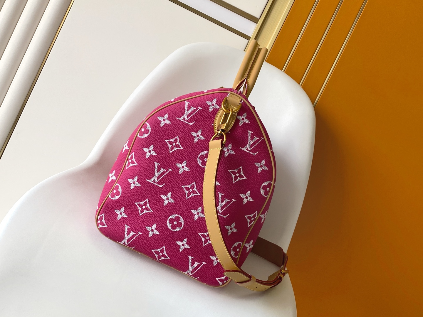 Louis Vuitton Basic Bag Cow Leather Red M-l-s