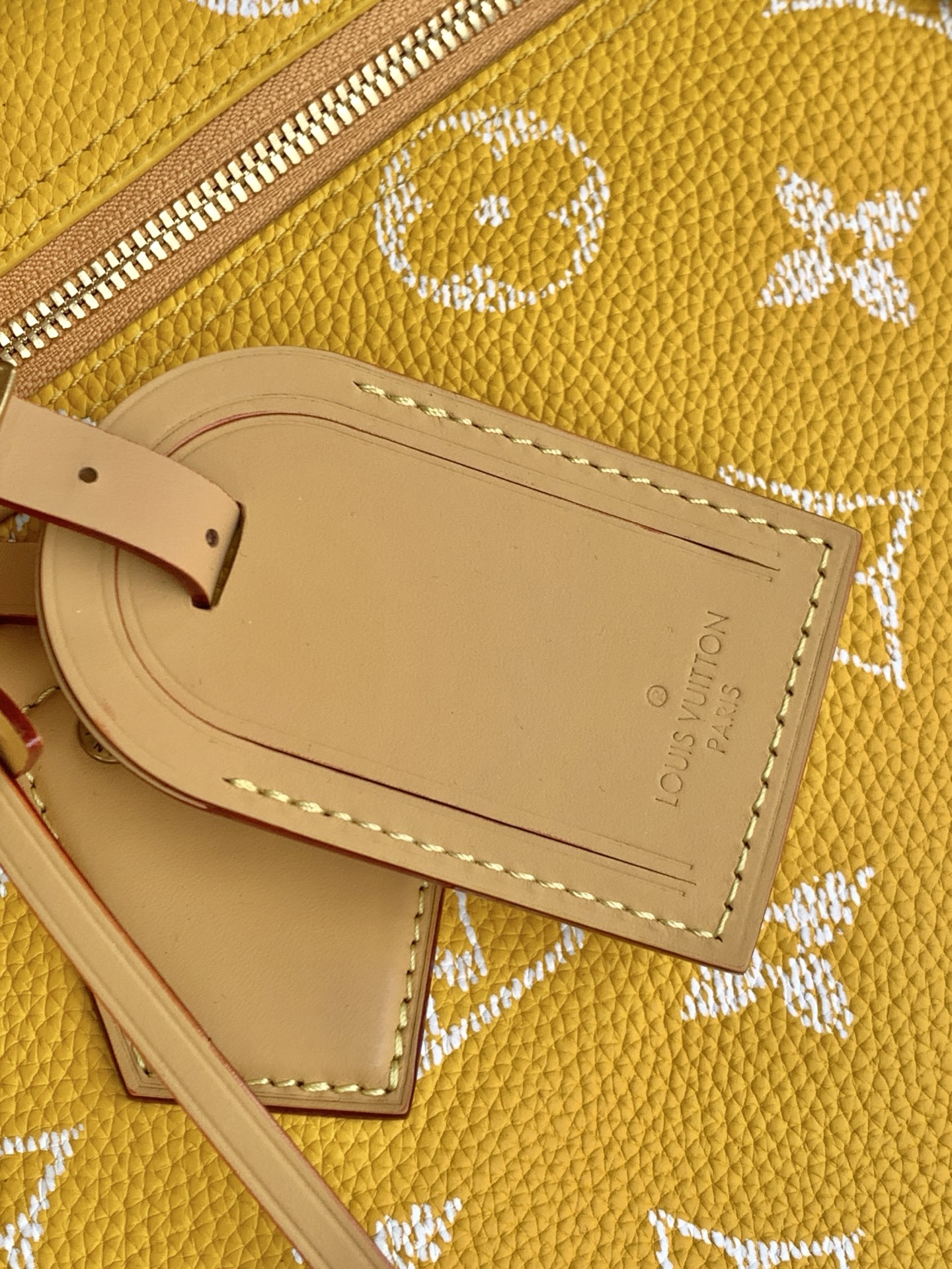 Louis Vuitton Basic Bag Cow Leather Red M-l-s