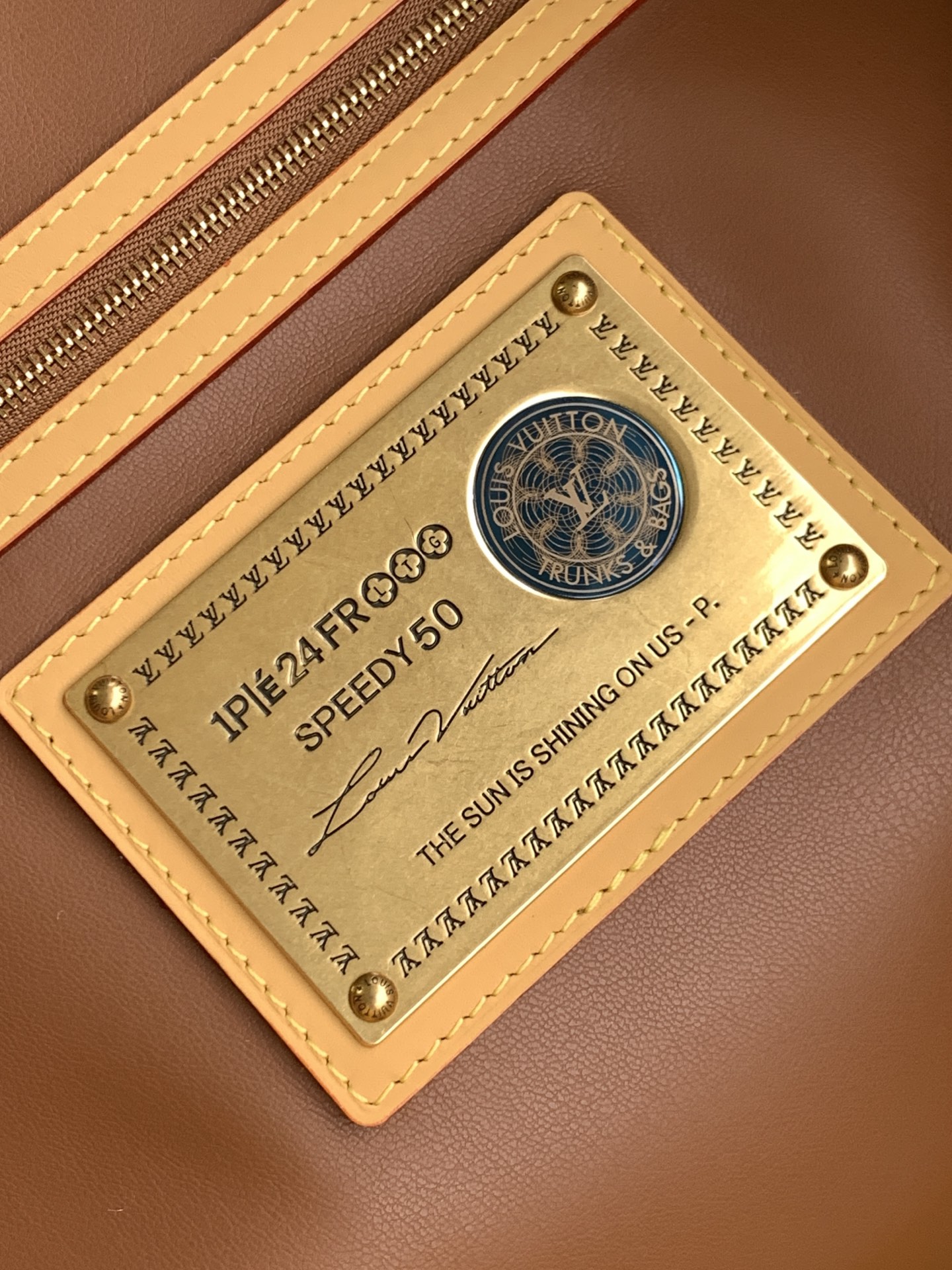 Louis Vuitton Basic Bag Cow Leather Red M-l-s