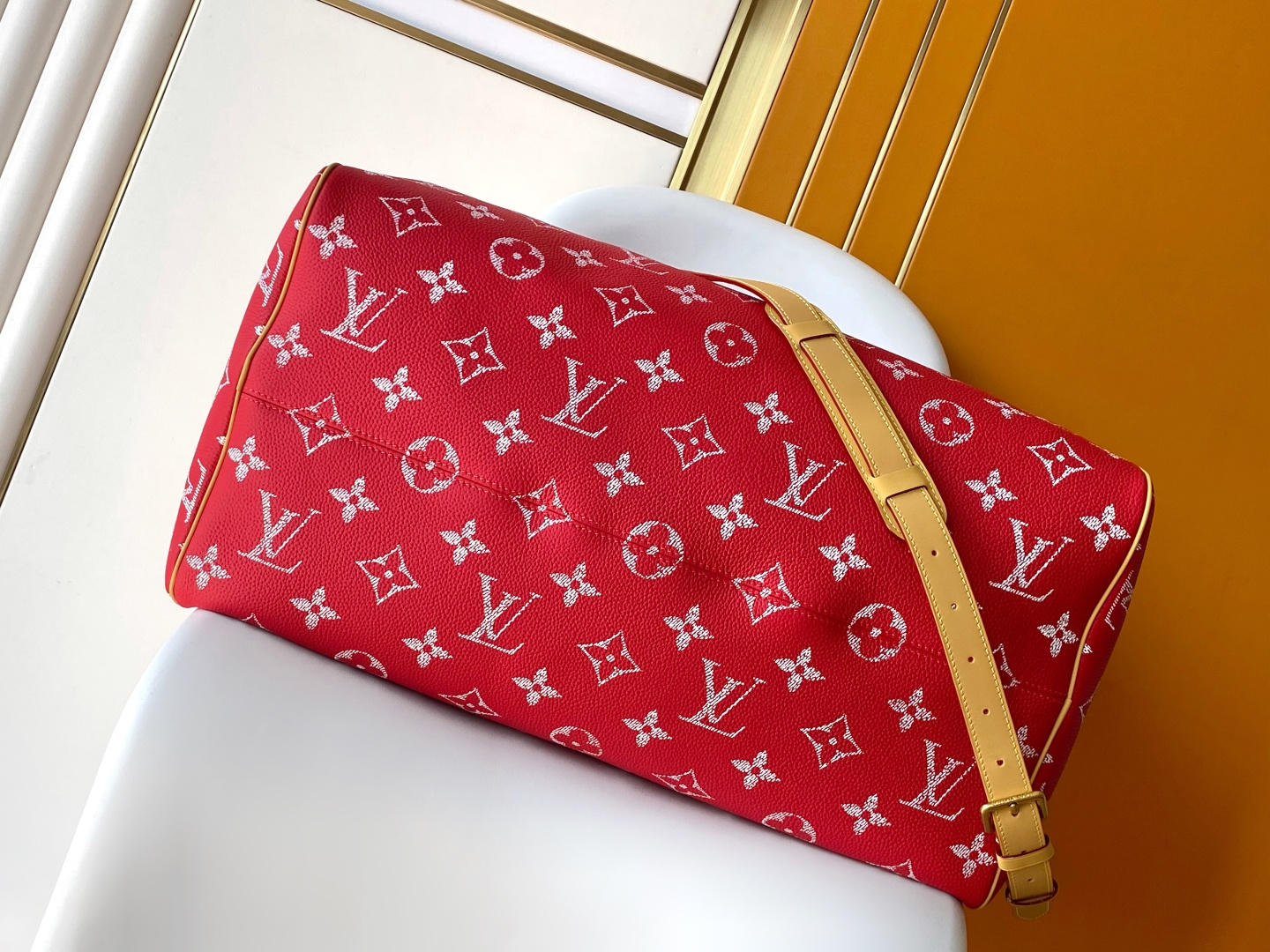 Louis Vuitton Basic Bag Cow Leather Red M-l-s