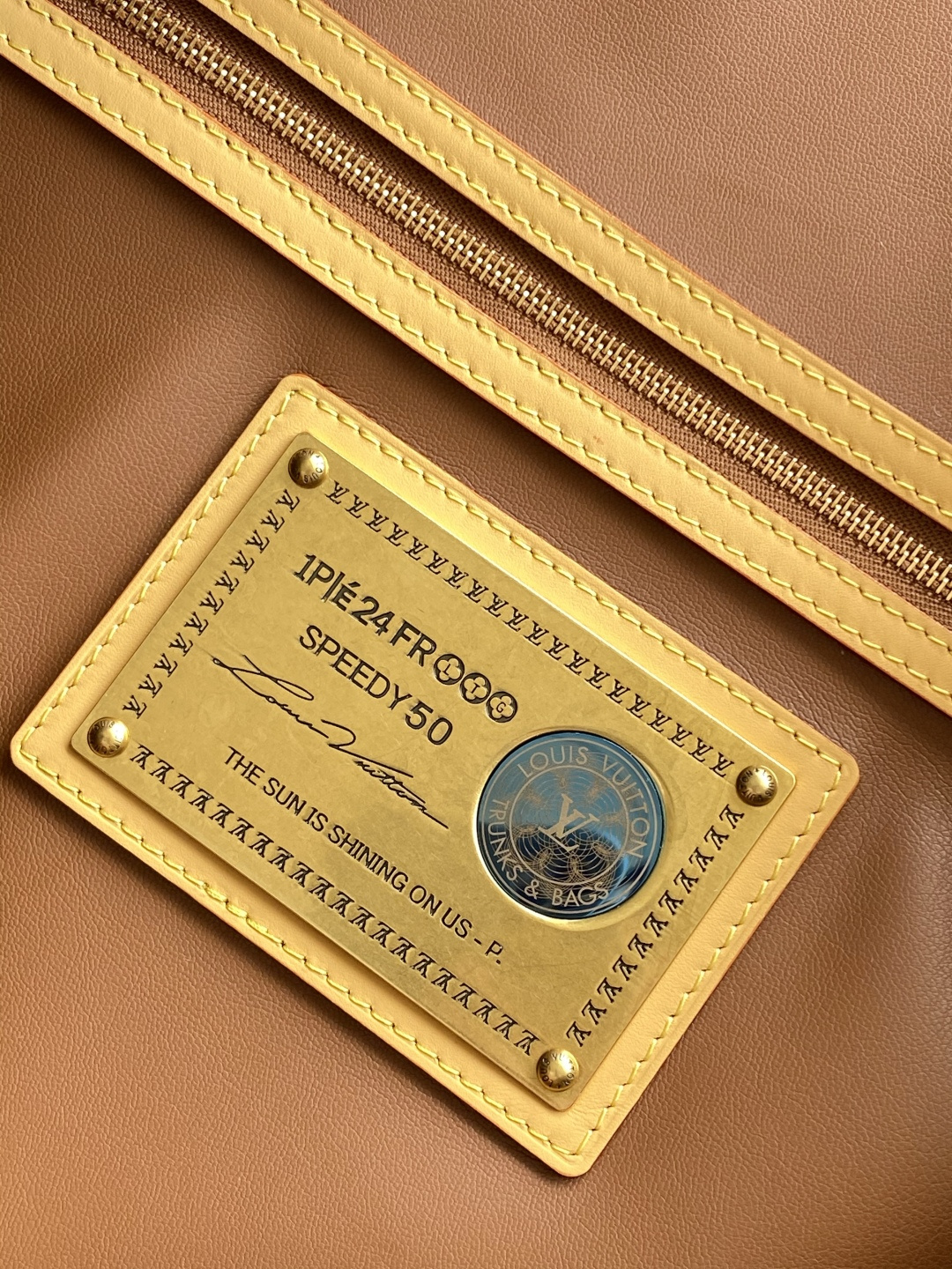 Louis Vuitton Basic Bag Cow Leather Red M-l-s