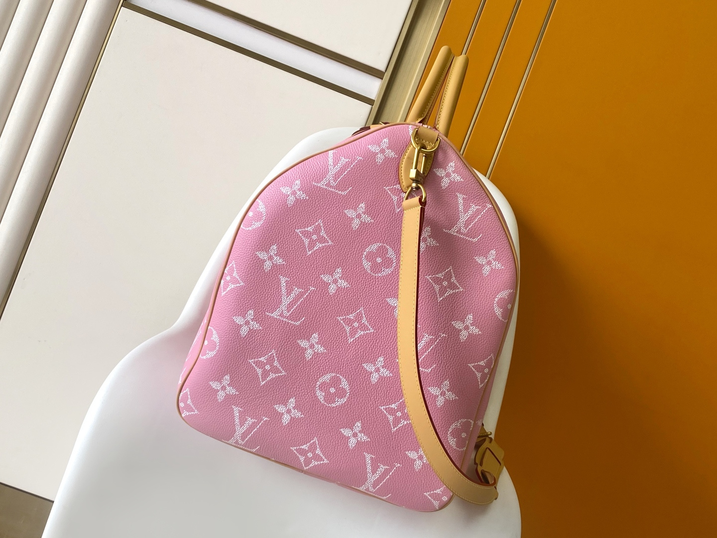 Louis Vuitton Basic Bag Cow Leather Red M-l-s