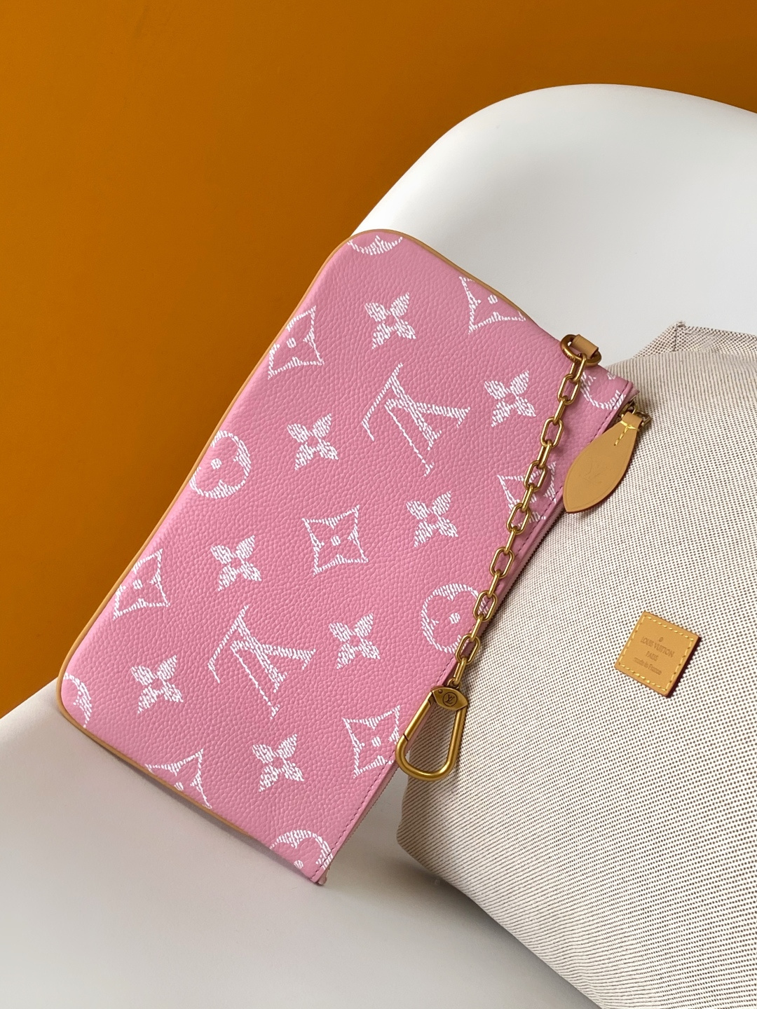 Louis Vuitton Basic Bag Cow Leather Red M-l-s