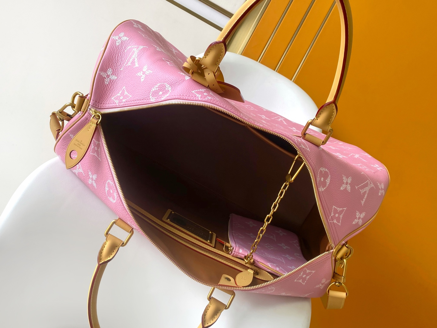 Louis Vuitton Basic Bag Cow Leather Red M-l-s