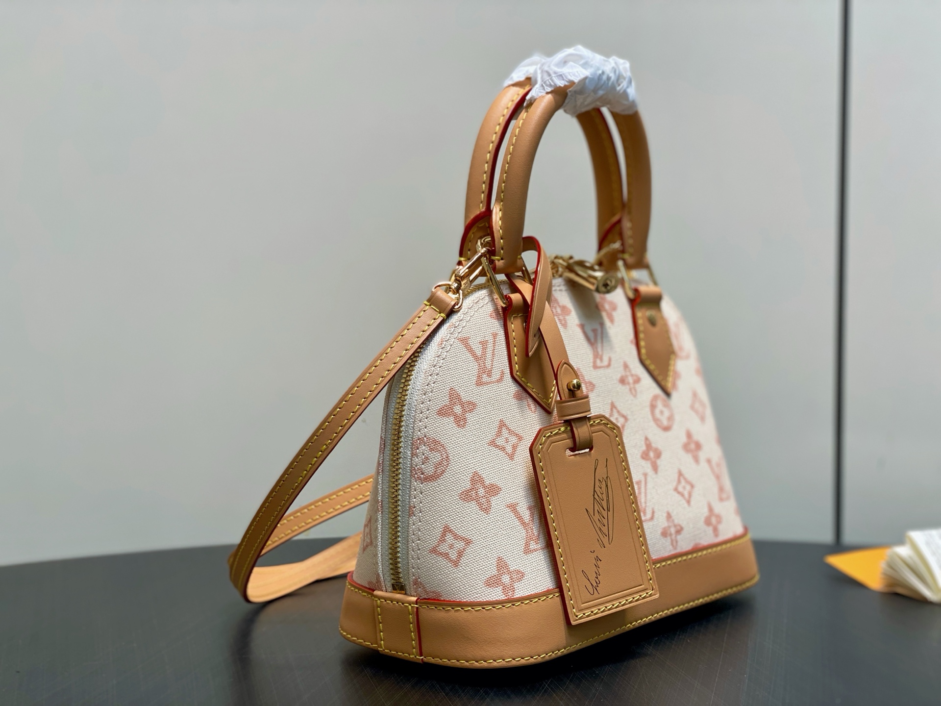 Louis Vuitton Basic Bag Cow Leather Blue M-l-s