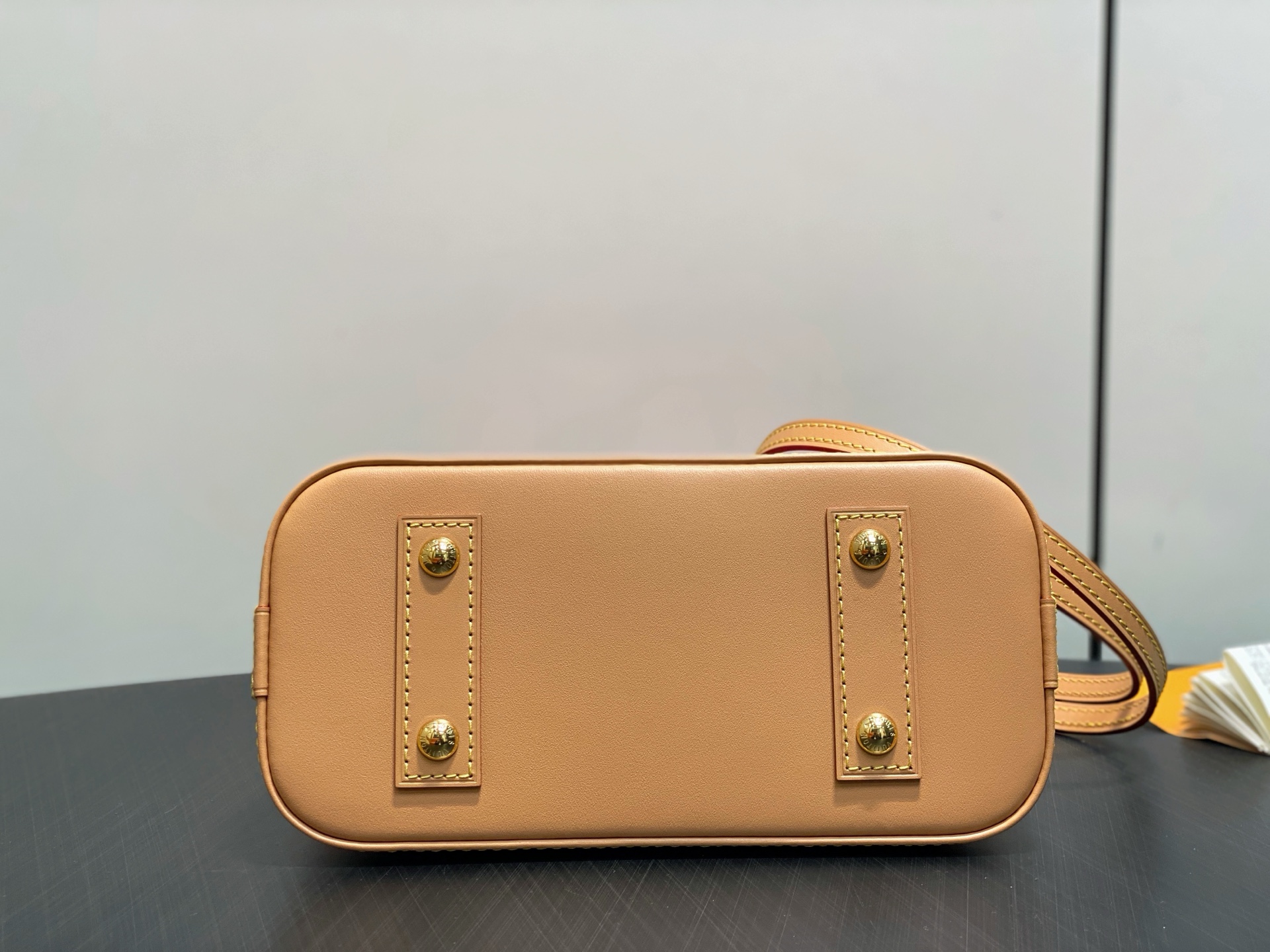 Louis Vuitton Basic Bag Cow Leather Blue M-l-s