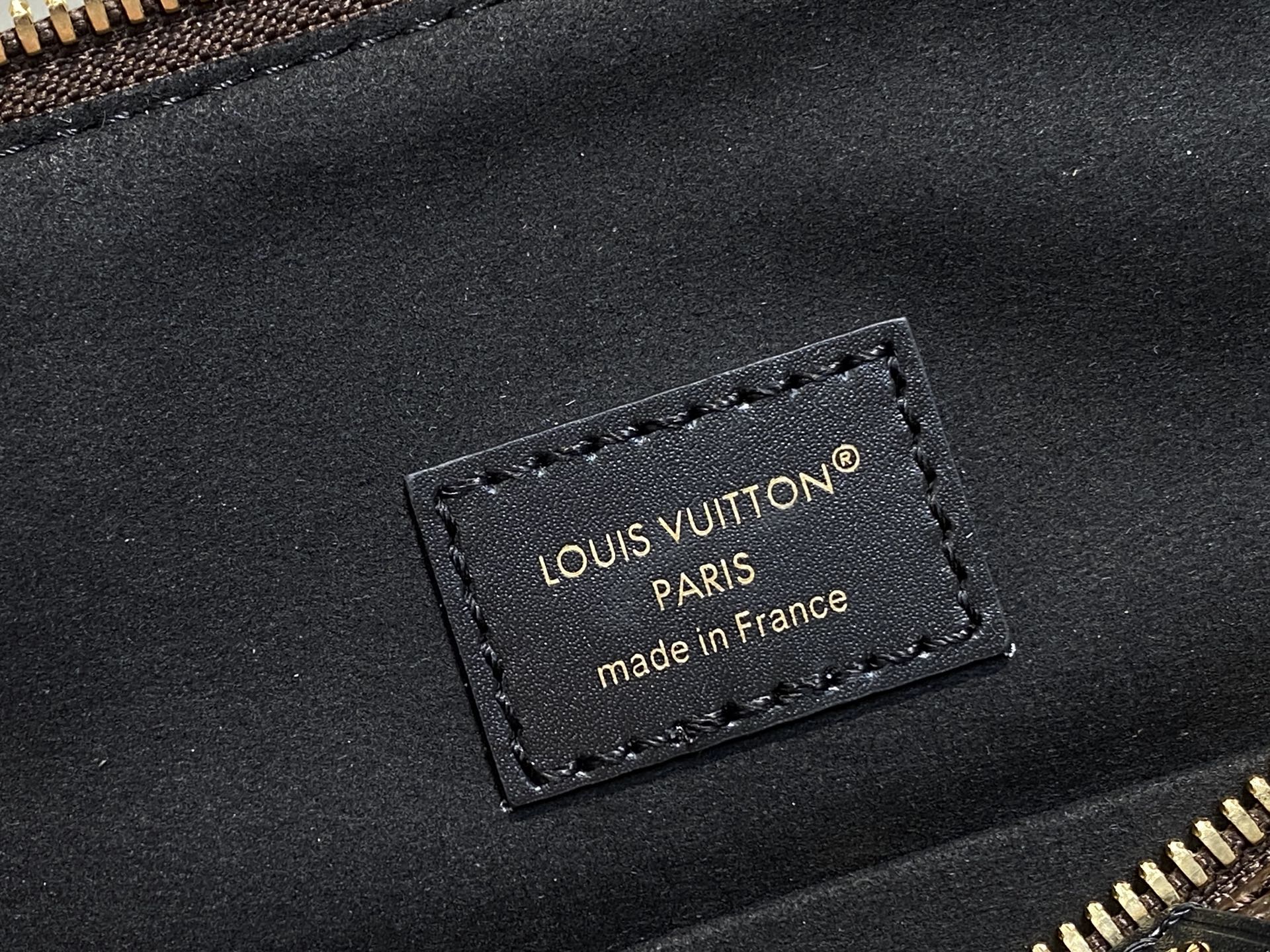 Louis Vuitton Male Basic Bag Cow Leather 16cm-m-l