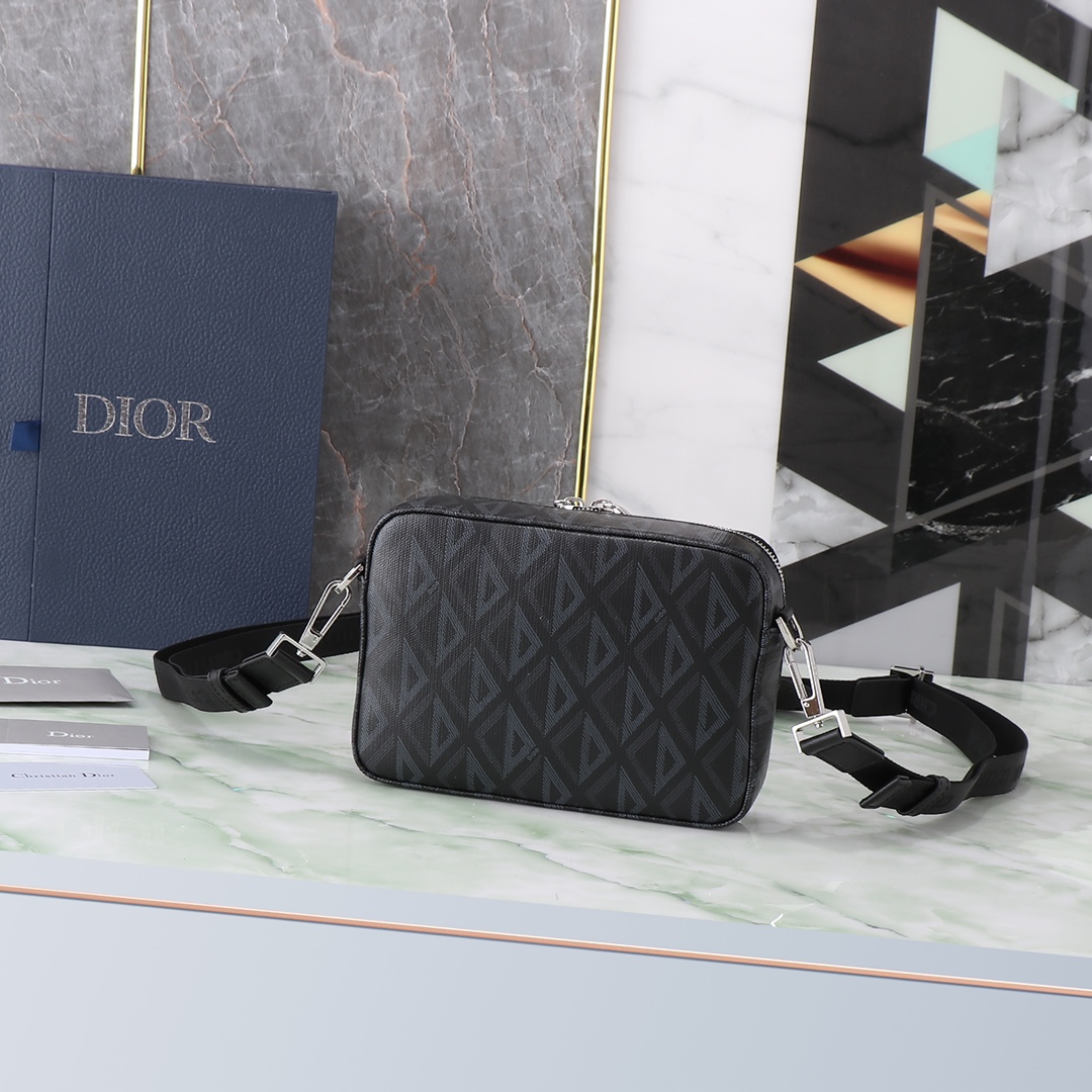 Dior Basic Bag Cow Leather Black L-s