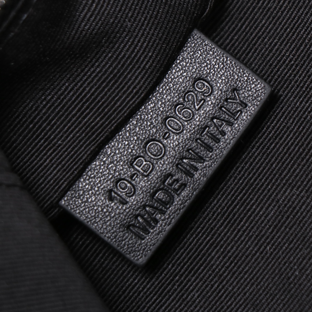 Dior Basic Bag Cow Leather Black L-s