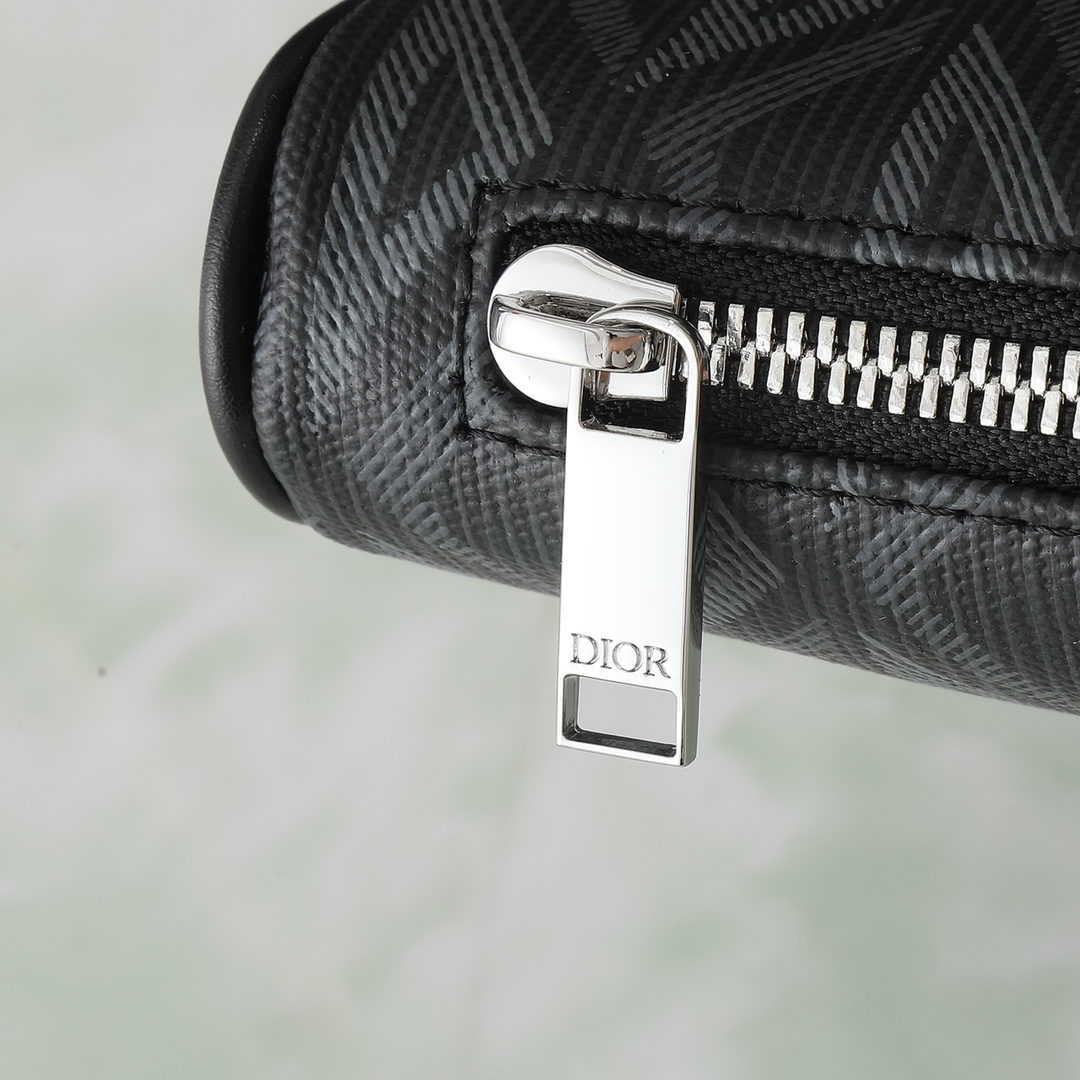 Basic Bag Cow Leather M-s