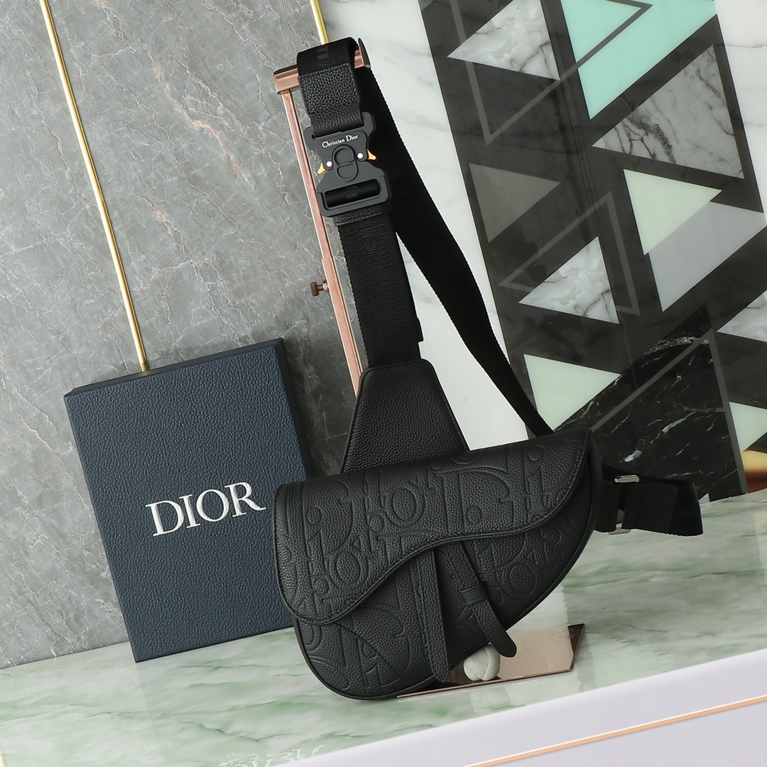 Dior Basic Bag Cow Leather Black 093l-l-s