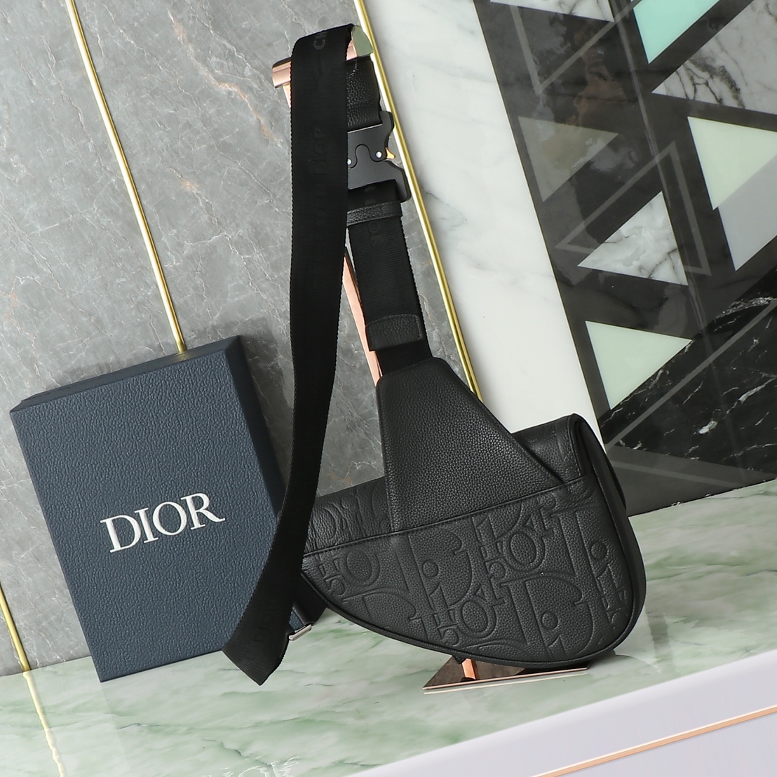 Dior Basic Bag Cow Leather Black 093l-l-s