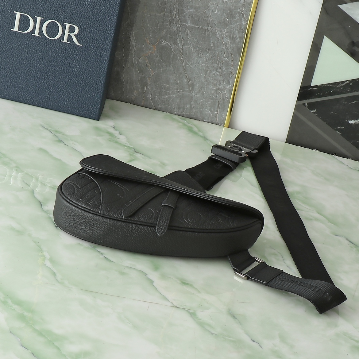 Dior Basic Bag Cow Leather Black 093l-l-s