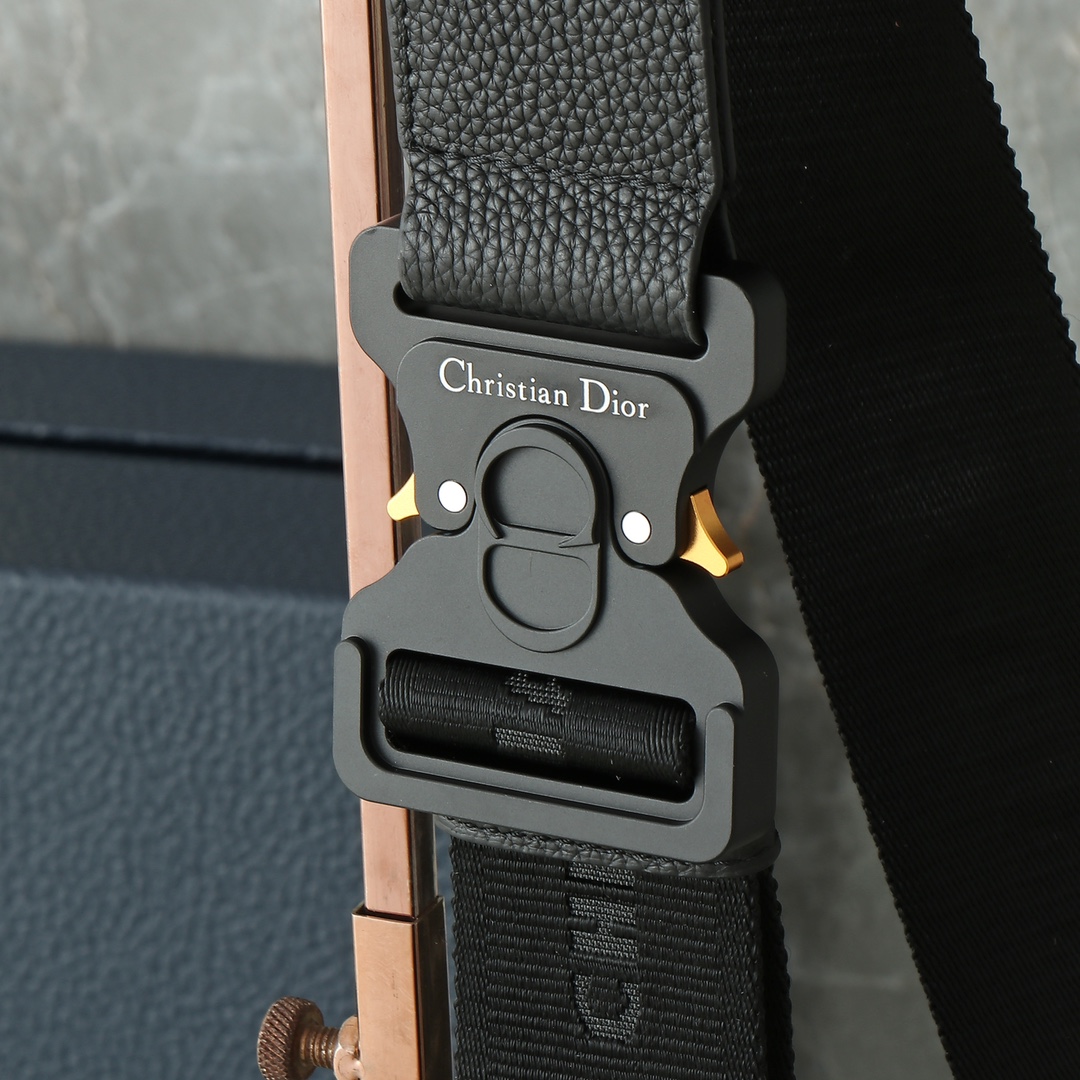 Dior Basic Bag Cow Leather Black 093l-l-s