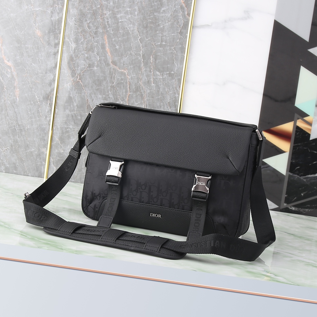 Dior Messenger Bag Nylon Black M-l-s