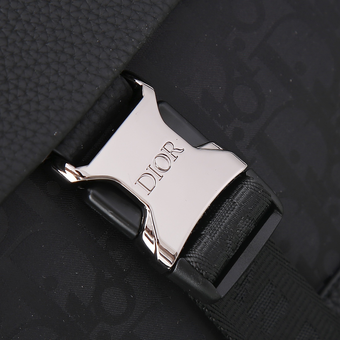 Dior Messenger Bag Nylon Black M-l-s