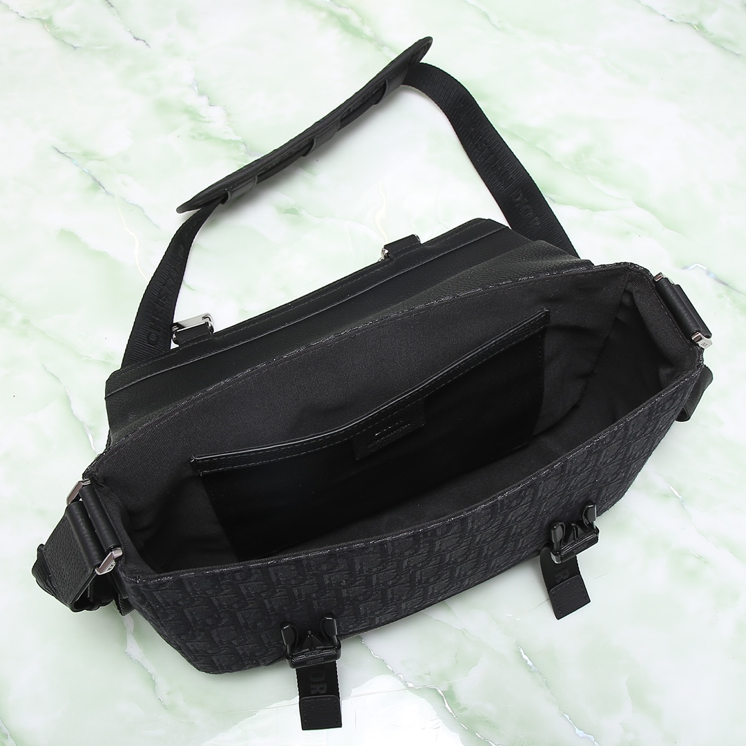 Dior Messenger Bag Nylon Black M-l-s