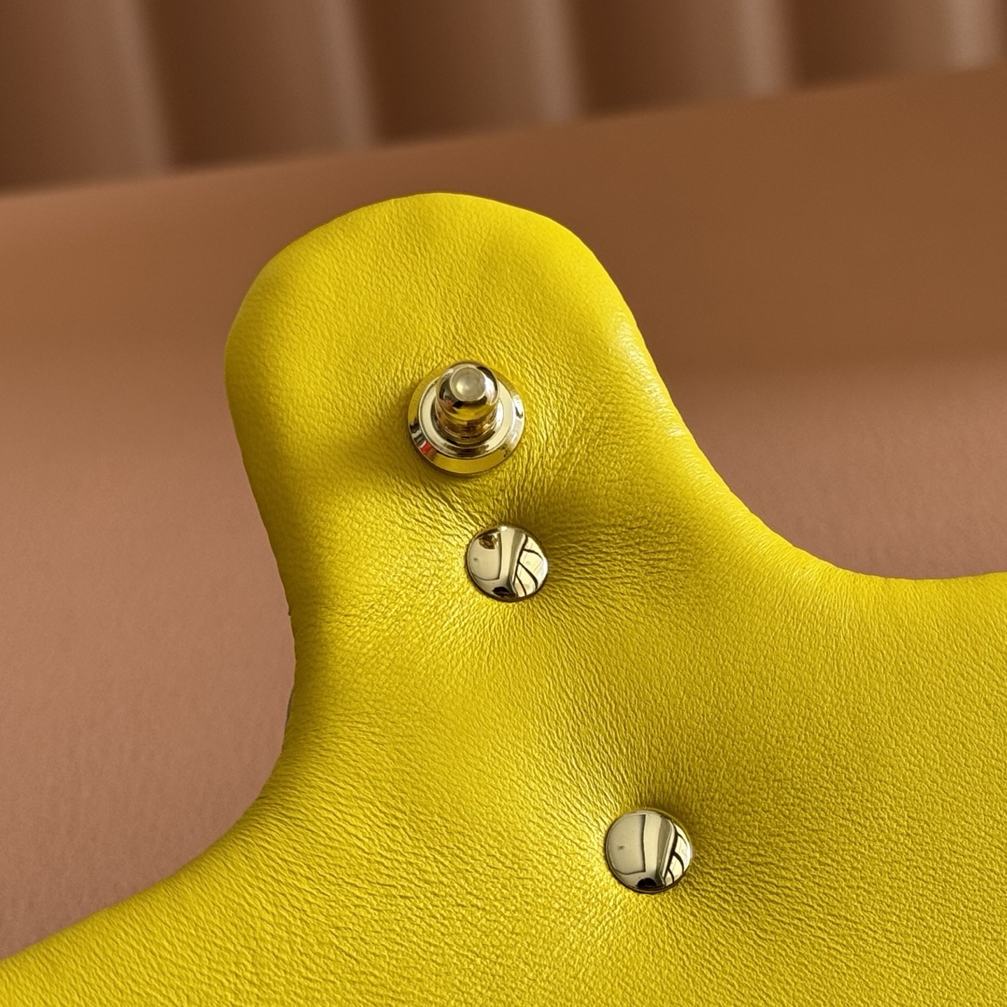 Gucci Basic Bag Sheepskin White M-l-s