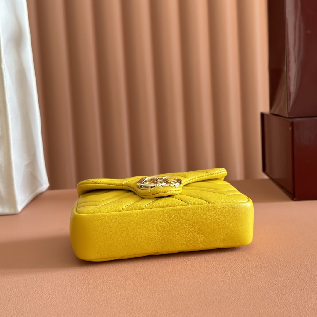 Gucci Basic Bag Sheepskin Black M-l-s