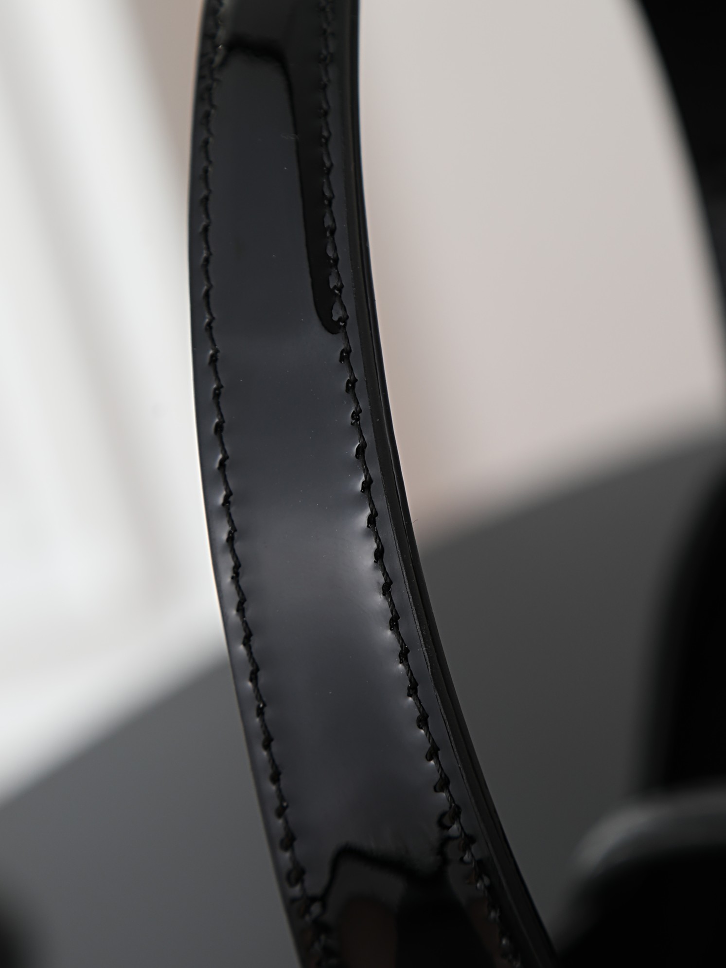 Basic Bag Black M-l
