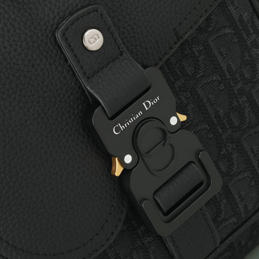 Dior Shoulder Bag Cow Leather Black L