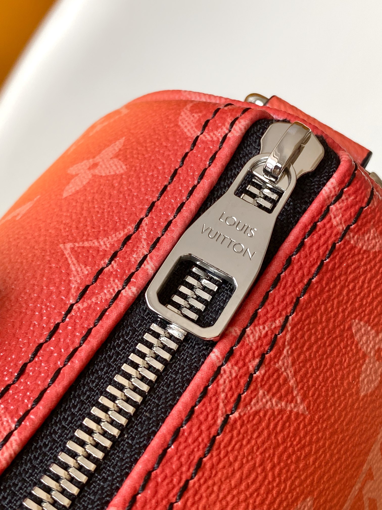 Louis Vuitton Basic Bag Cow Leather Green M-l-s