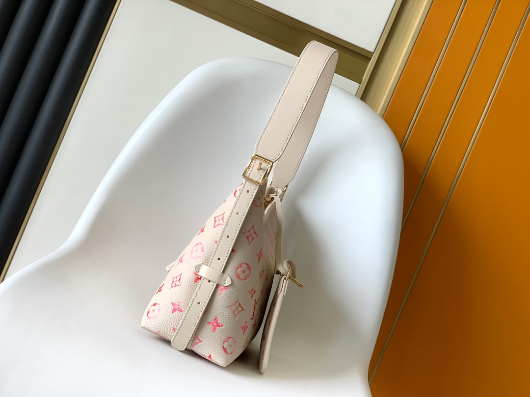 Louis Vuitton Clutch Bag White M-l