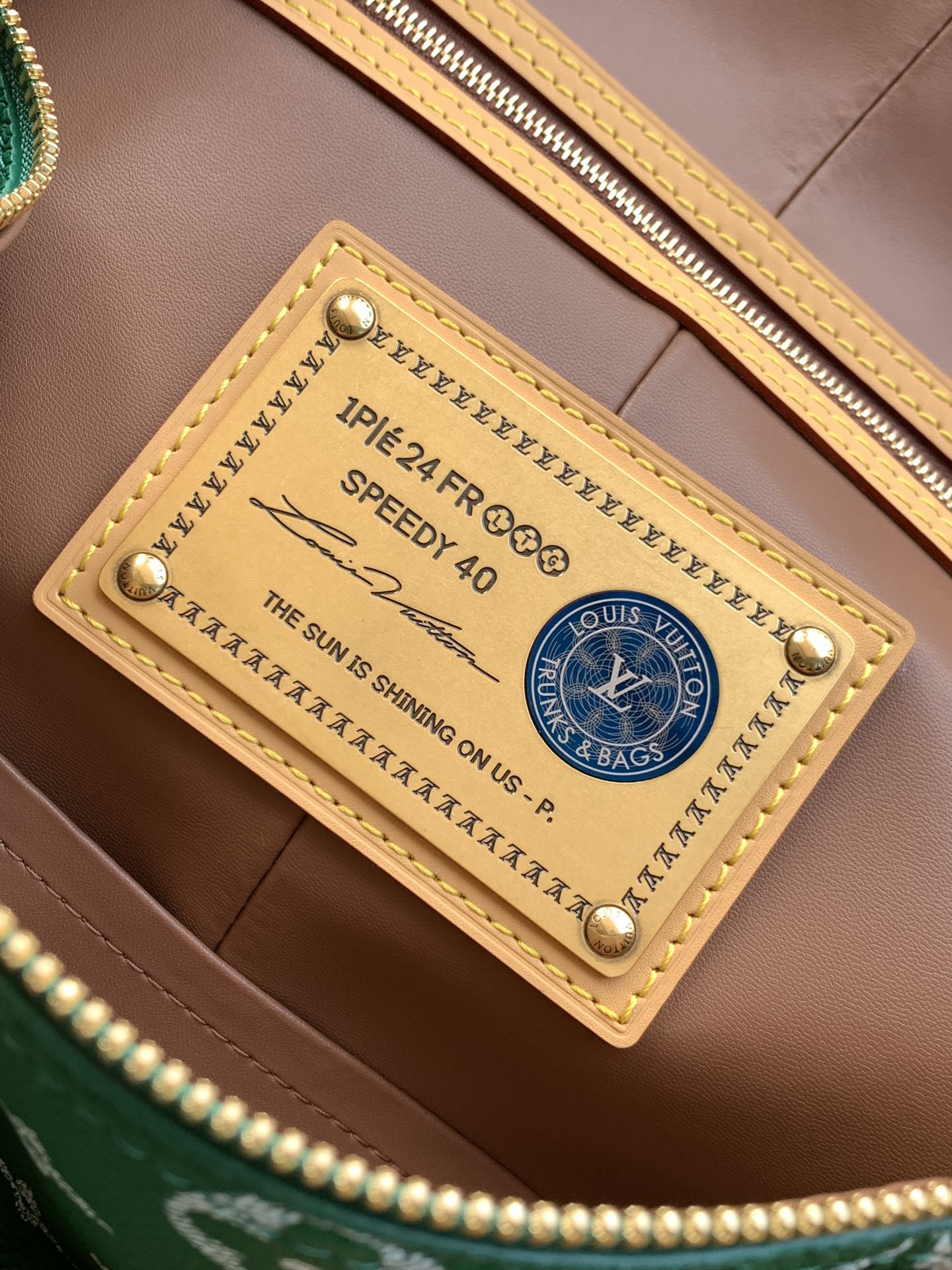 Louis Vuitton Basic Bag Cow Leather Green M-l-s