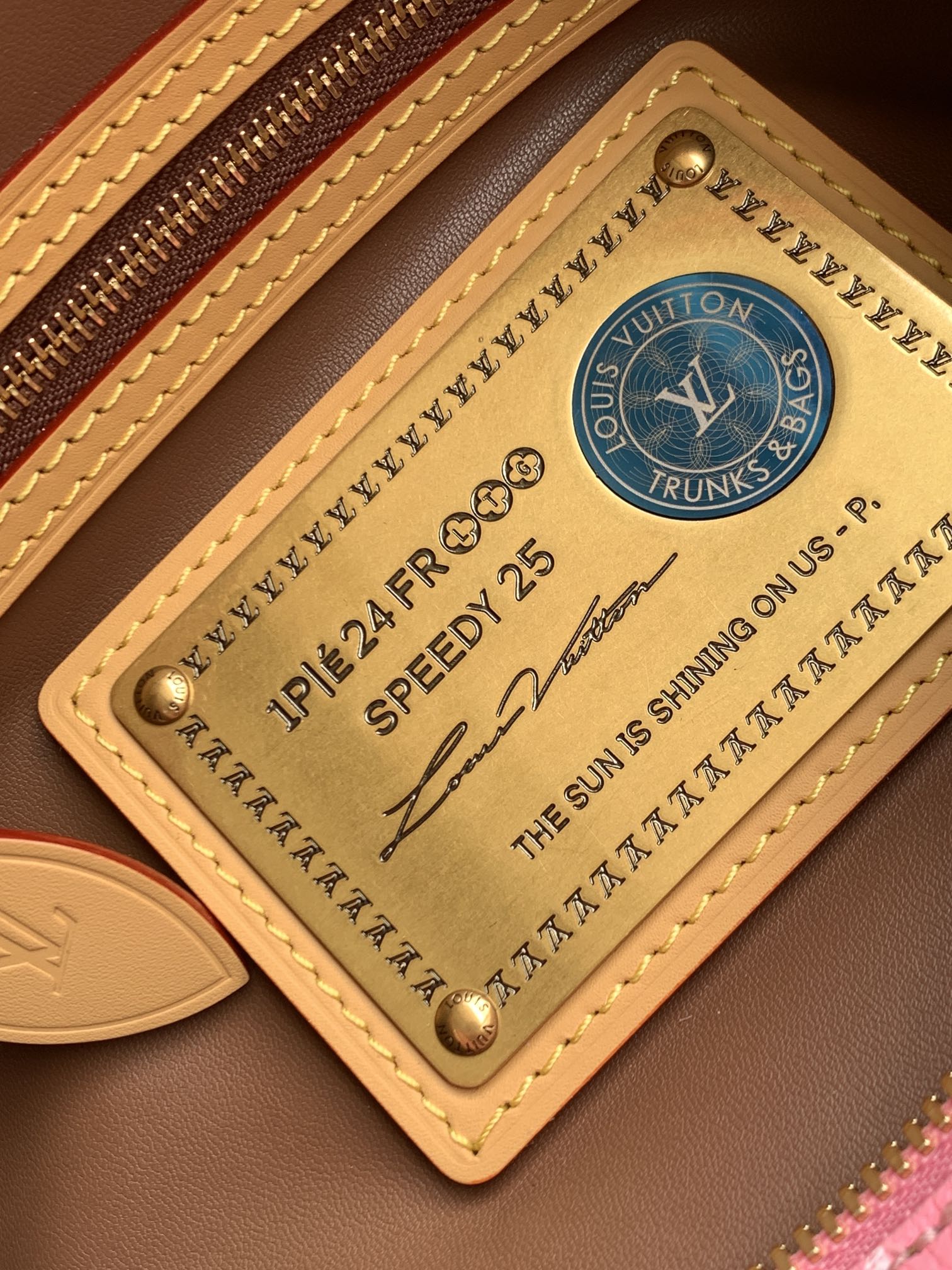 Louis Vuitton Basic Bag Cow Leather Red M-l-s