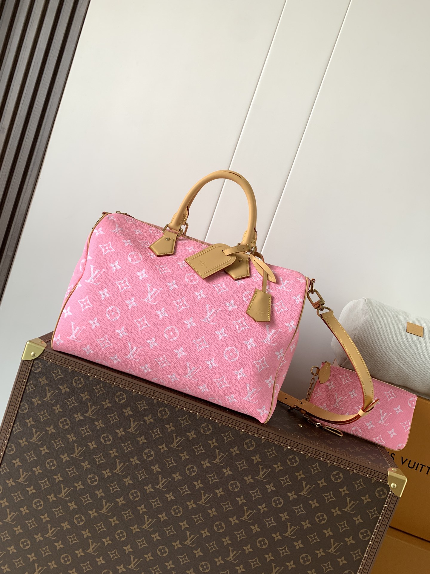 Louis Vuitton Basic Bag Cow Leather Green M-l-s