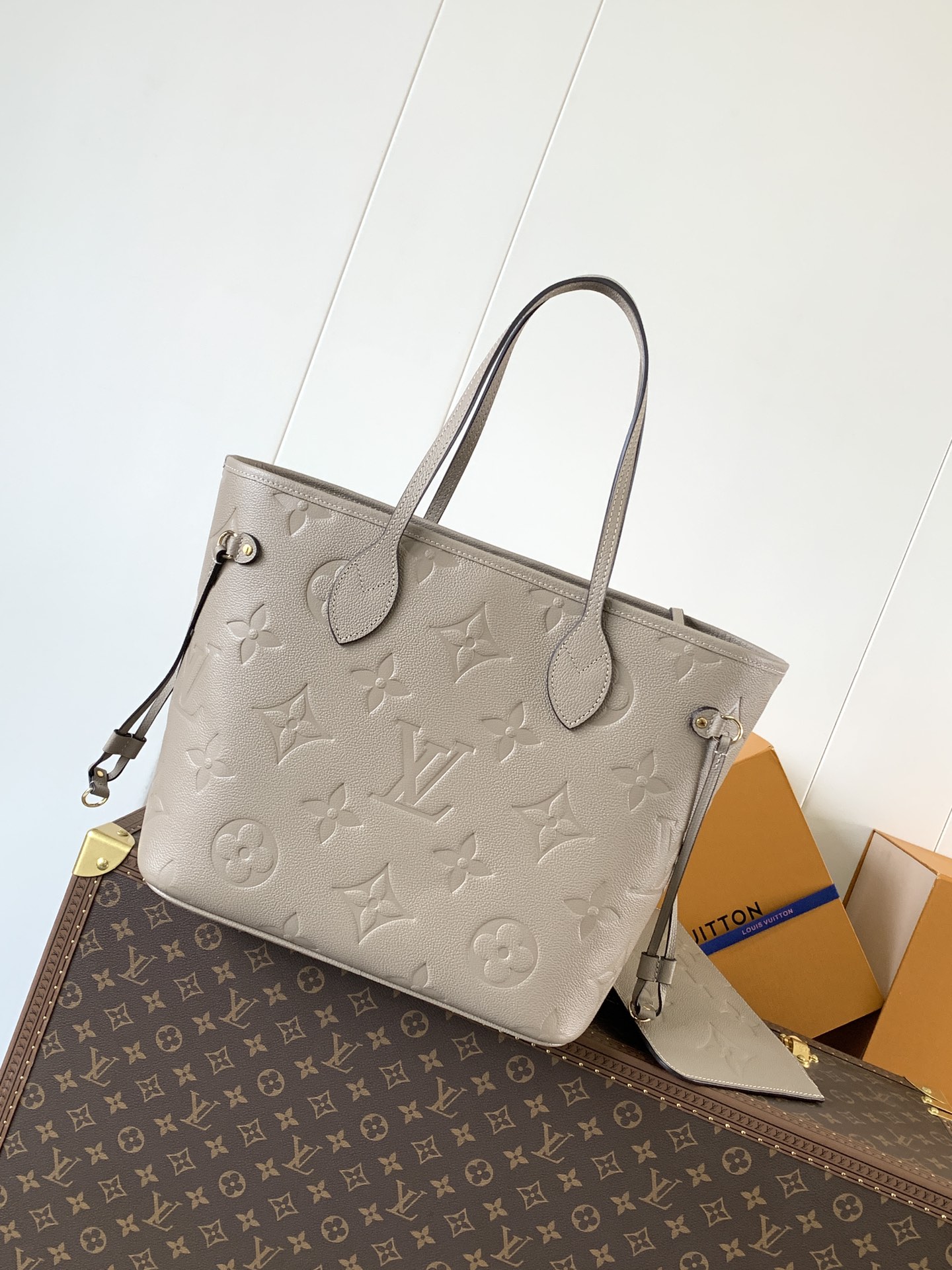 Louis Vuitton Tote Bag Black 17cm-m-l