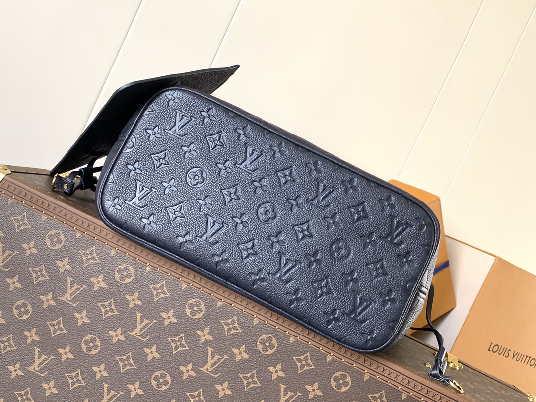 Louis Vuitton Tote Bag Black 17cm-m-l