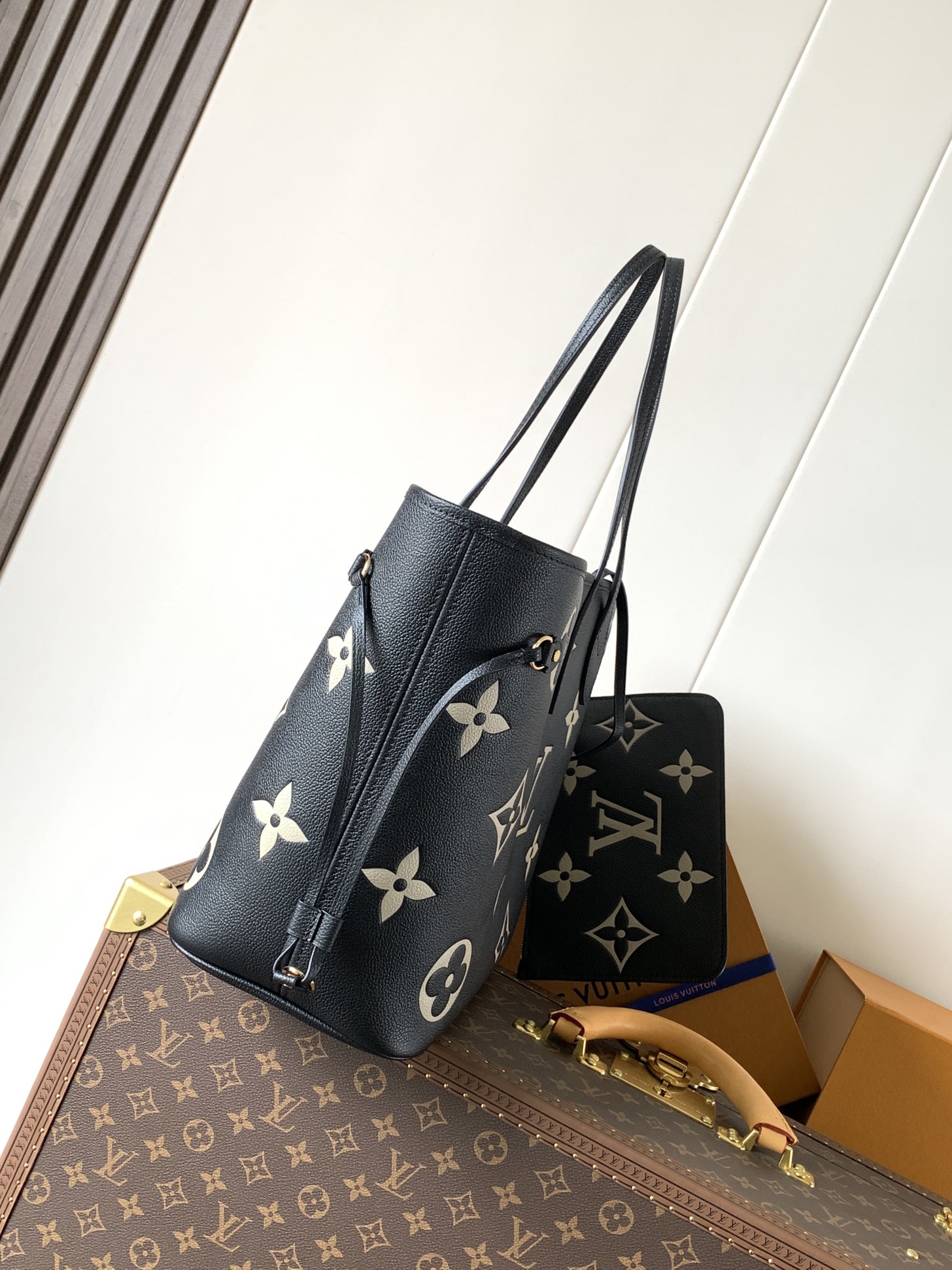 Louis Vuitton Tote Bag Black 17cm-m-l
