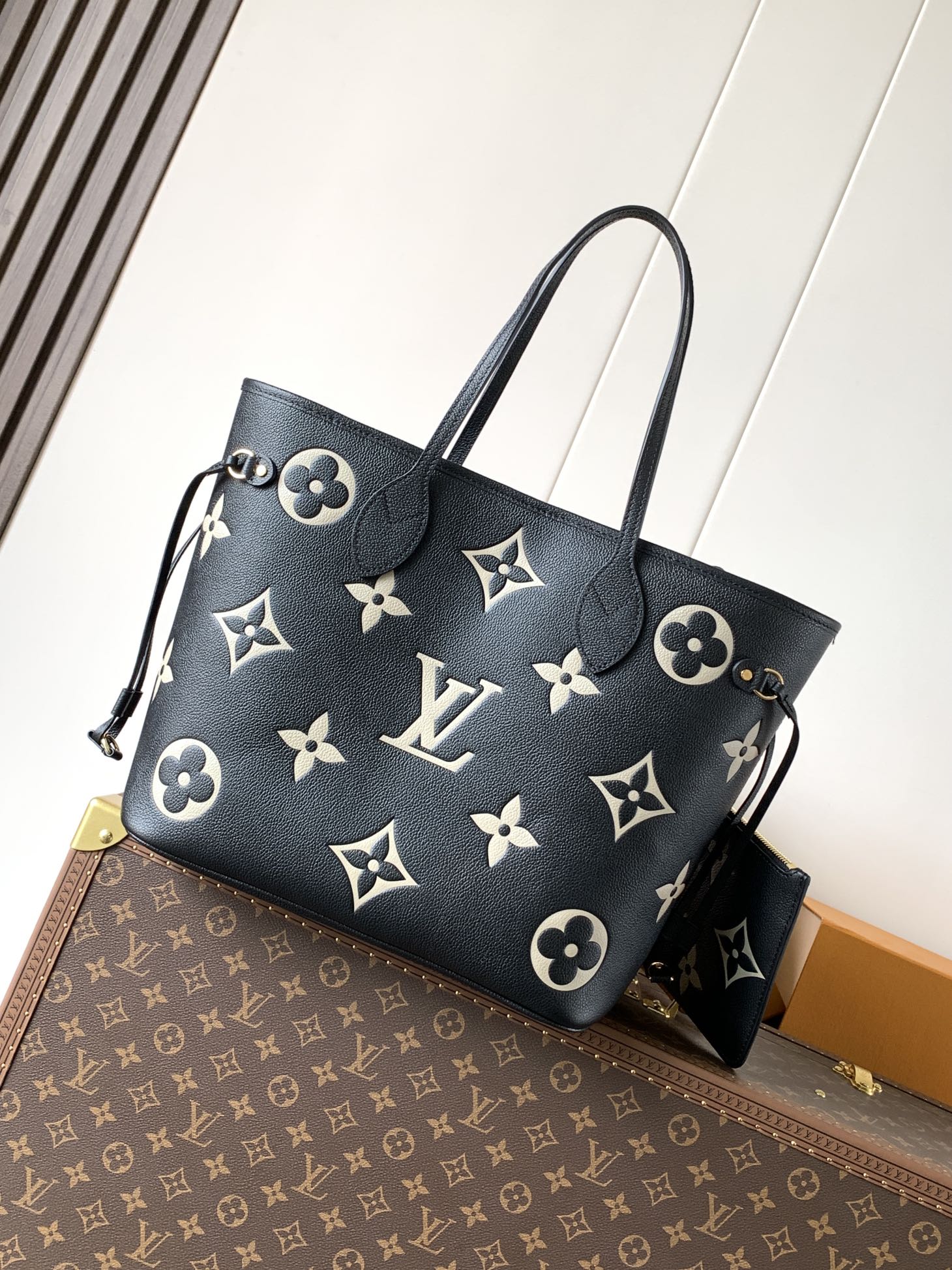 Louis Vuitton Tote Bag Black 17cm-m-l