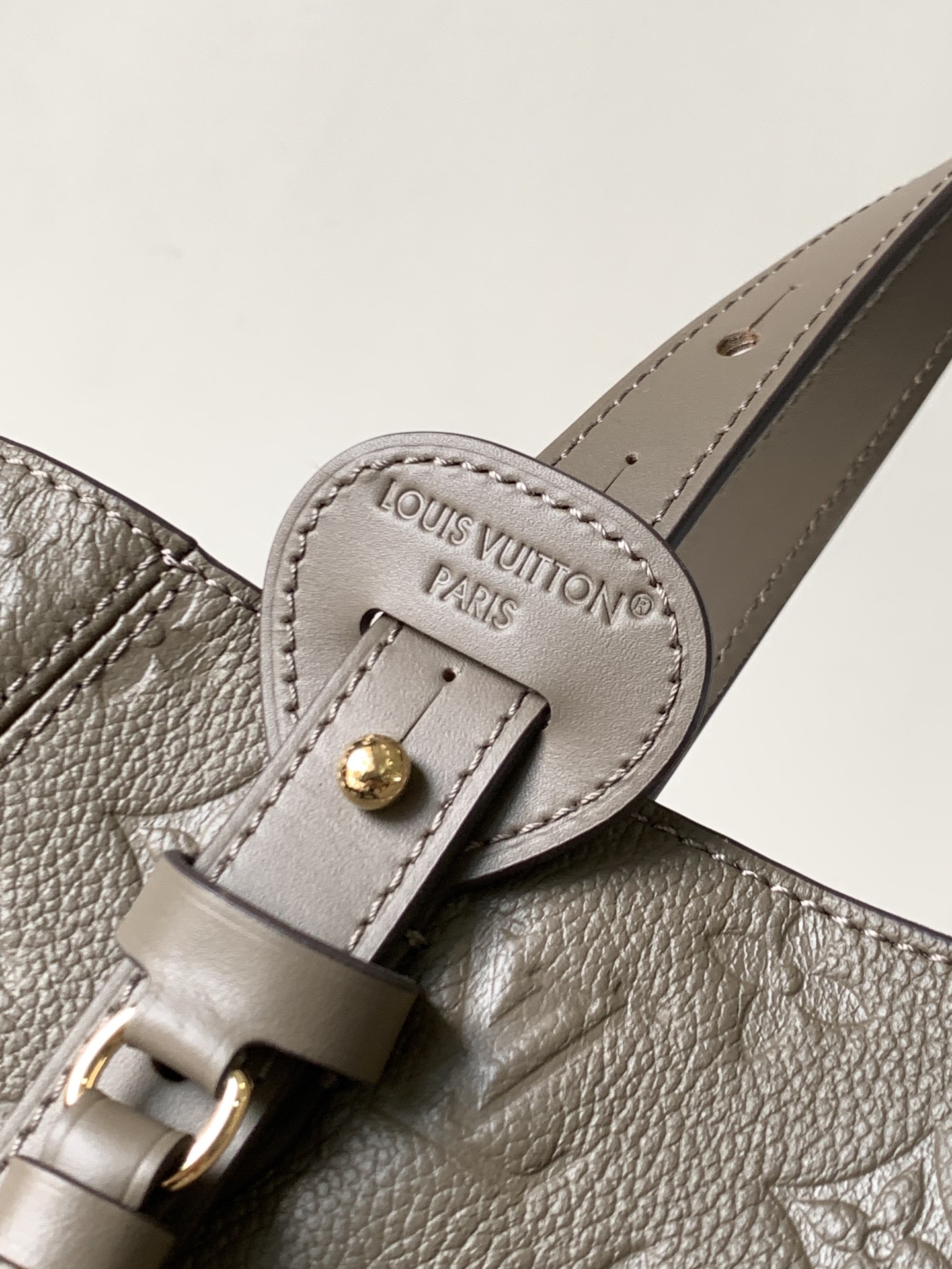 Louis Vuitton Tote Bag Cow Leather Black M-l