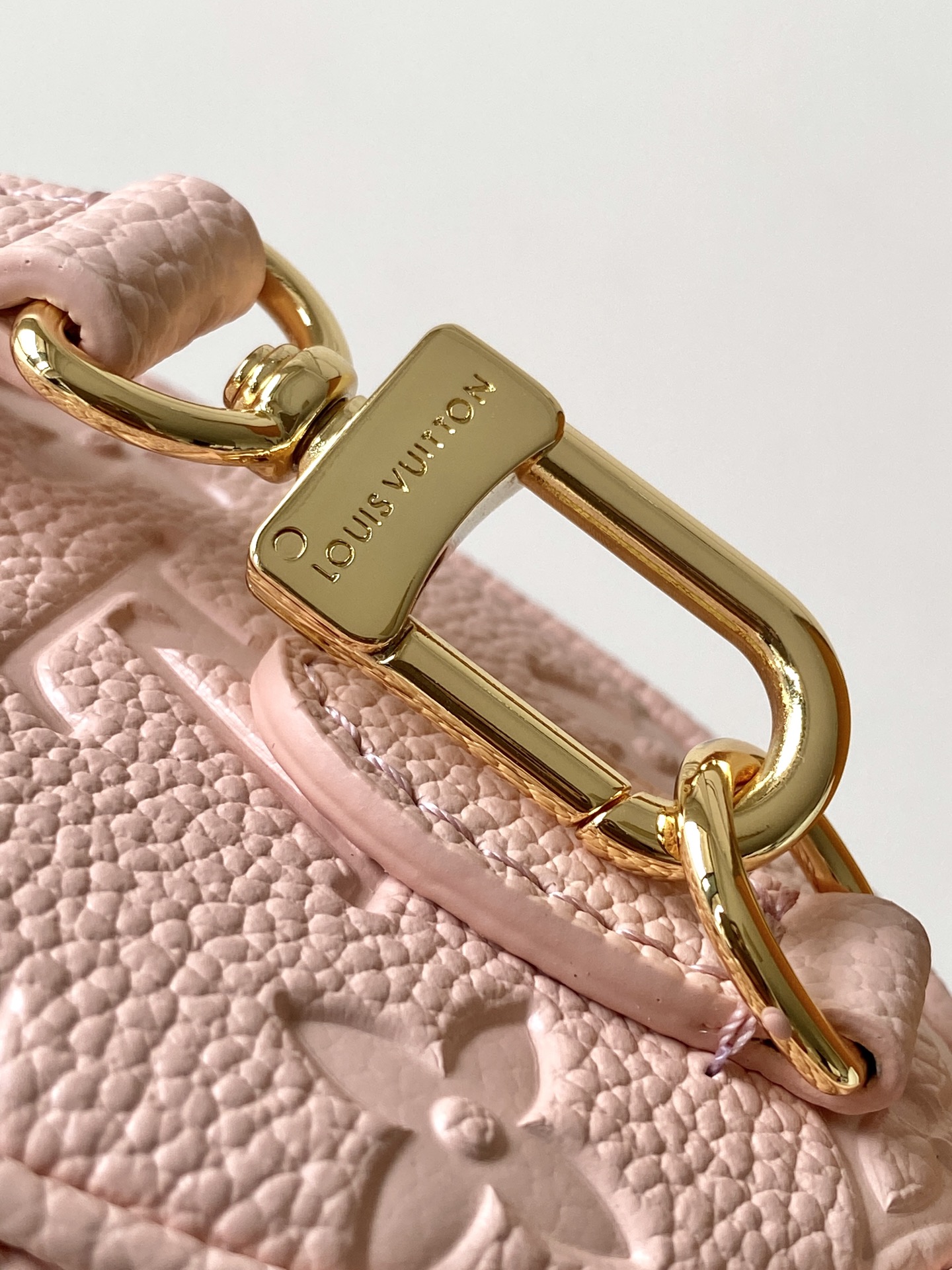 Louis Vuitton Basic Bag Real Leather Silver M-l-s